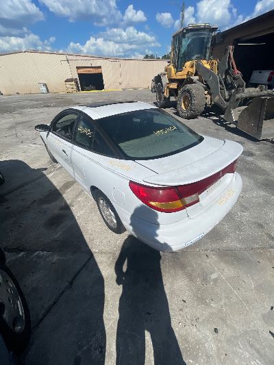 2000 Saturn SC 3dr Location - GM - Row 35 - Stock # H52406