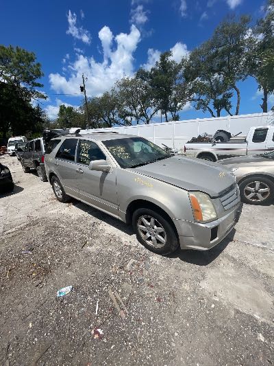 2008 Cadillac SRX Location - GM - Row 34 - Stock # H52413