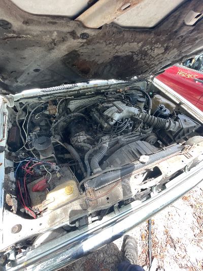 1994 Nissan Pathfinder Location - Imports - Row 1 - Stock # H52412