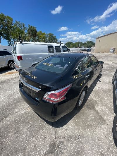 2014 Nissan Altima Location - Imports - Row 44 - Stock # H52429