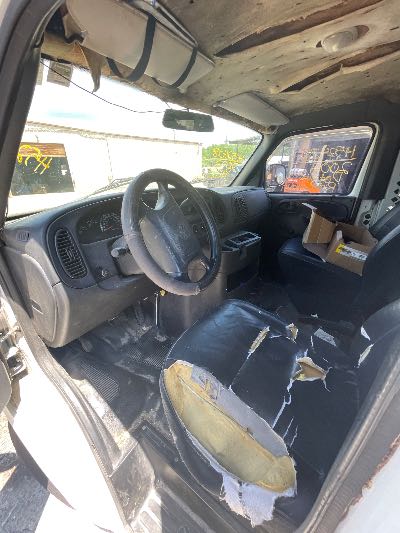 2003 Dodge Ram Van Location - Large Trucks & Vans - Row 29 - Stock # H52428