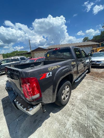 2011 GMC Sierra 1500 Location - Large Trucks & Vans - Row 34 - Stock # H52442