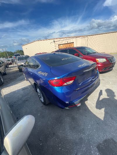 2015 Chrysler 200 Location - Chrysler - Row 40 - Stock # H52483