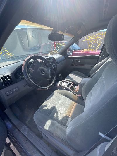2005 Kia Sorento Location - Imports - Row 1 - Stock # H52492