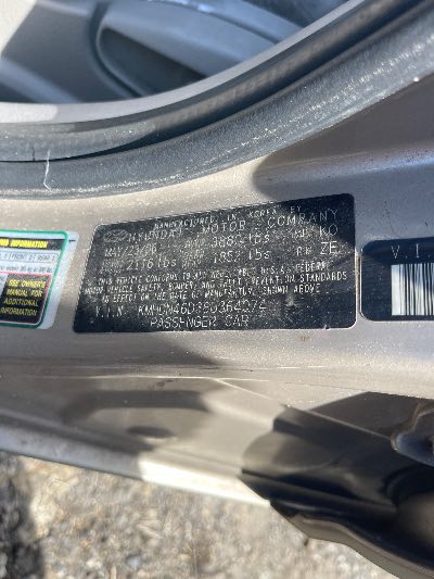 2006 Hyundai Elantra Location - Imports - Row 6 - Stock # H52490