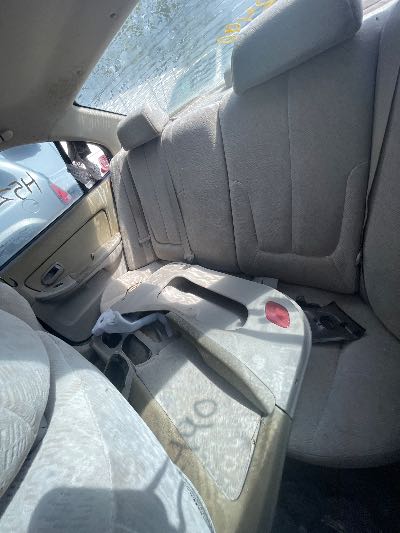 2006 Hyundai Elantra Location - Imports - Row 6 - Stock # H52490