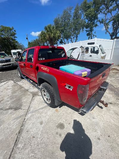 2005 Chevrolet Colorado Location - Large Trucks & Vans - Row 30 - Stock # H52493