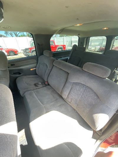 2000 Chevrolet Suburban Location - Large Trucks & Vans - Row 49 - Stock # H52452
