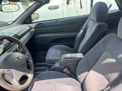 2005 Chrysler Sebring Conv Location - Chrysler - Row 41 - Stock # H52502