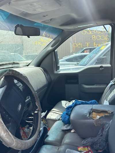 2008 Ford F-150 Location - Large Trucks & Vans - Row 31 - Stock # H52500