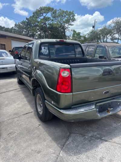 2003 Ford Explorer Sport Trac Location - Ford - Row 28 - Stock # H52504