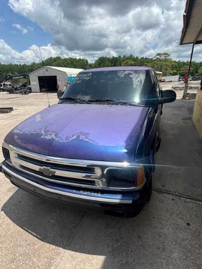 1995 Chevrolet S-10 Location - GM - Row 37 - Stock # H52508