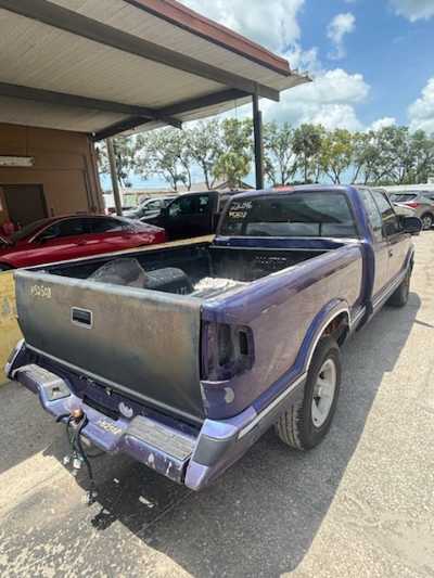 1995 Chevrolet S-10 Location - GM - Row 37 - Stock # H52508