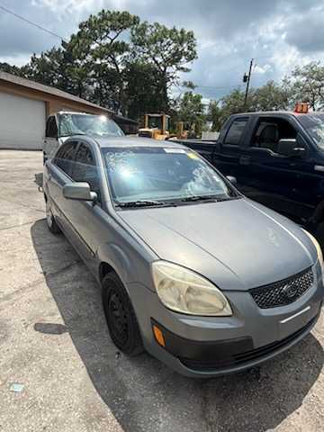 2006 Kia Rio Location - Imports - Row 6 - Stock # H52473