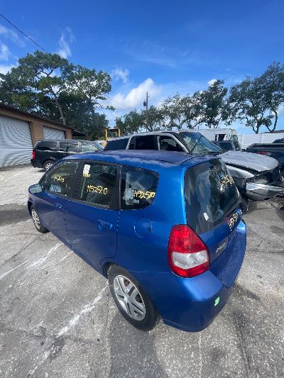 2007 Honda Fit Location - Imports - Row 3 - Stock # H52510