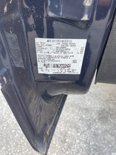 2005 Ford F-150 Location - Large Trucks & Vans - Row 31 - Stock # H52494