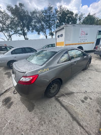 2006 Honda Civic Cpe Location - Imports - Row 5 - Stock # H52519