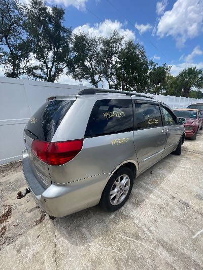 2004 Toyota Sienna Location - Imports - Row 4 - Stock # H52520