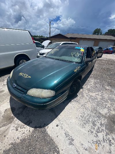 2001 Chevrolet Lumina Location - GM - Row 36 - Stock # H52537