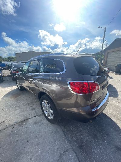 2010 Buick Enclave Location - GM - Row 39 - Stock # H52535