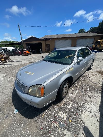 2001 Cadillac DeVille Location - GM - Row 37 - Stock # H52565