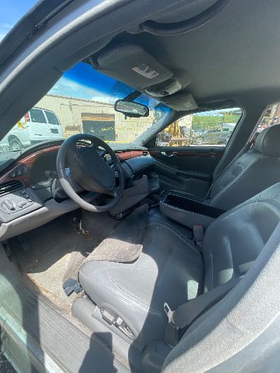 2001 Cadillac DeVille Location - GM - Row 37 - Stock # H52565
