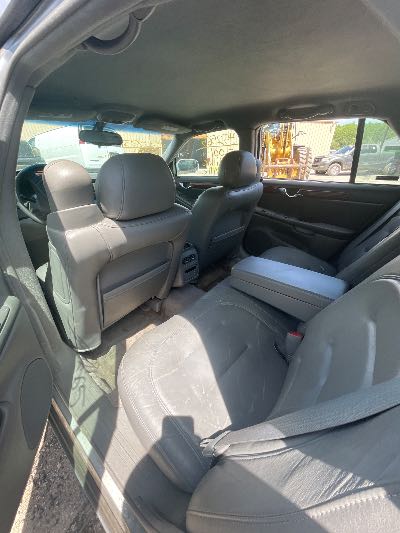 2001 Cadillac DeVille Location - GM - Row 37 - Stock # H52565