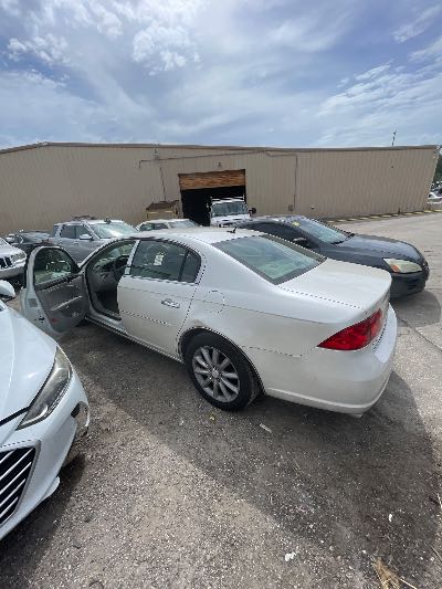 2008 Buick Lucerne Location - GM - Row 37 - Stock # H52447