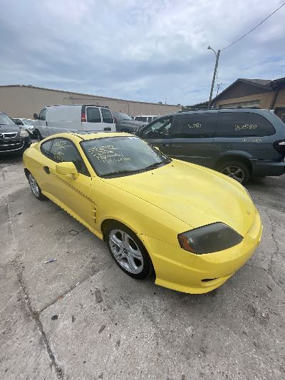 2006 Hyundai Tiburon Location - Imports - Row 6 - Stock # H52544