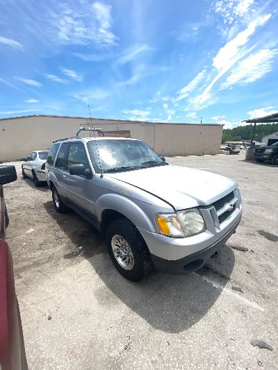 2001 Ford Explorer Sport Location - Ford - Row 29 - Stock # H52586