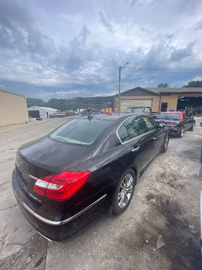 2012 Hyundai Genesis Location - Imports - Row 16 - Stock # H52469