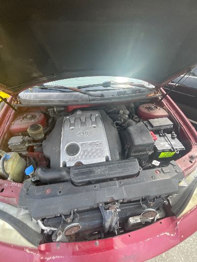 2004 Kia Sedona Location - Imports - Row 9 - Stock # H52619