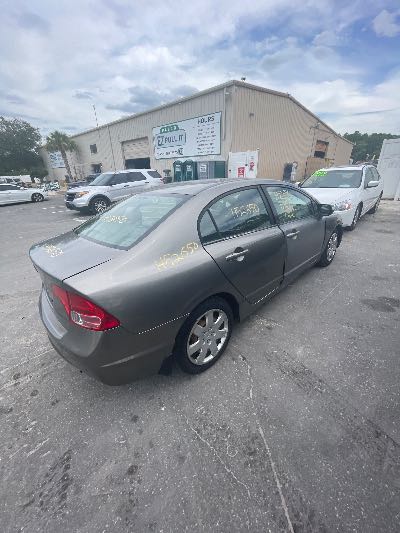 2006 Honda Civic Sdn Location - Imports - Row 8 - Stock # H52650