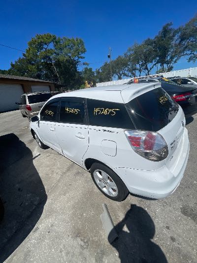 2006 Toyota Matrix Location - Imports - Row 9 - Stock # H52675