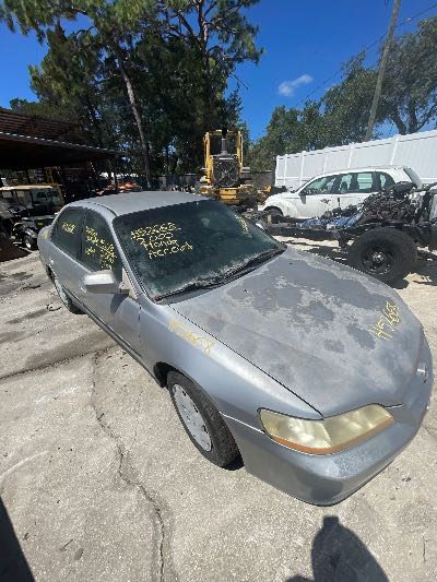 2000 Honda Accord Location - Imports - Row 8 - Stock # H52668