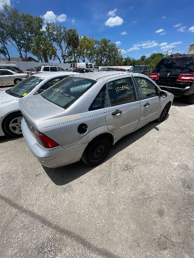 2005 Ford Focus Location - Ford - Row 30 - Stock # H52646