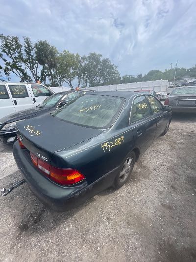 1998 Lexus ES 300 Location - Imports - Row 8 - Stock # H52689