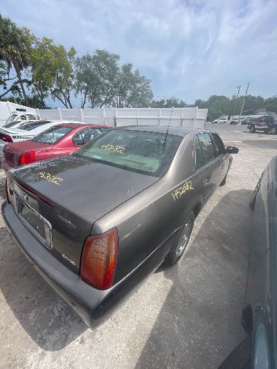 2002 Cadillac DeVille Location - GM - Row 40 - Stock # H52682