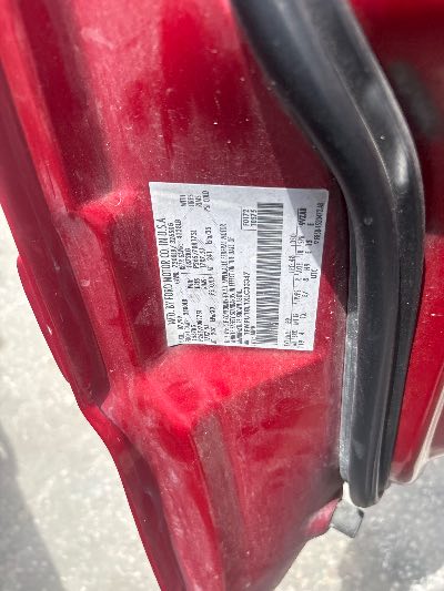 1999 Ford Expedition Location - Large Trucks & Vans - Row 33 - Stock # H52686