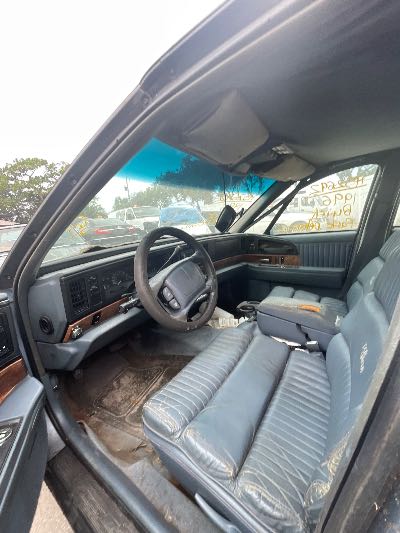 1996 Buick Park Avenue Location - GM - Row 40 - Stock # H52692
