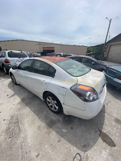 2008 Nissan Altima Location - Imports - Row 11 - Stock # H52695