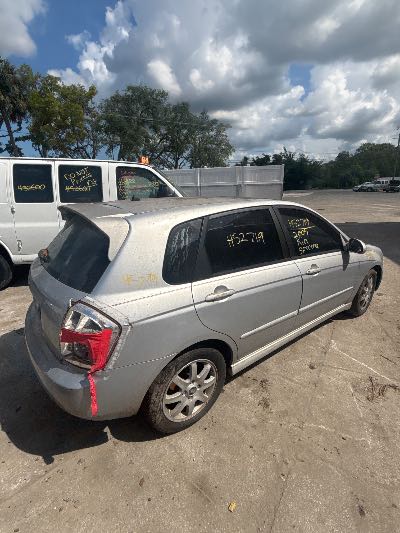 2005 Kia Spectra Location - Imports - Row 10 - Stock # H52719