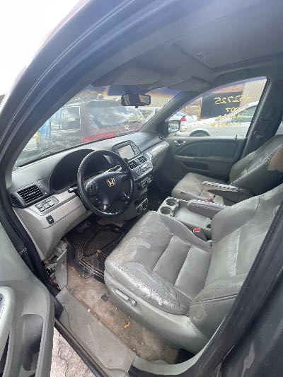 2007 Honda Odyssey Location - Imports - Row 11 - Stock # H52725