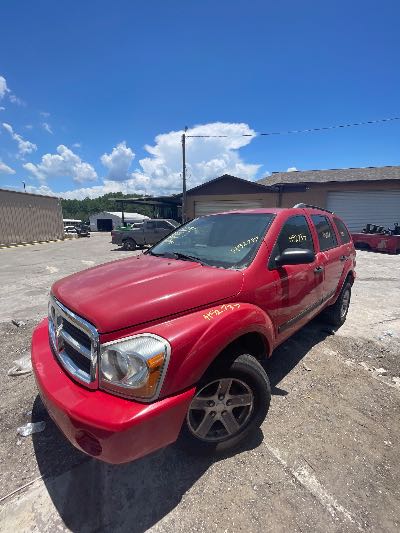 2006 Dodge Durango Location - Chrysler - Row 44 - Stock # H52737