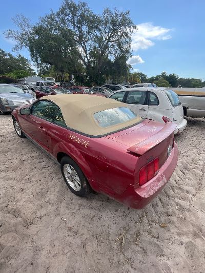 2006 Ford Mustang Location - Ford - Row 33 - Stock # H52678