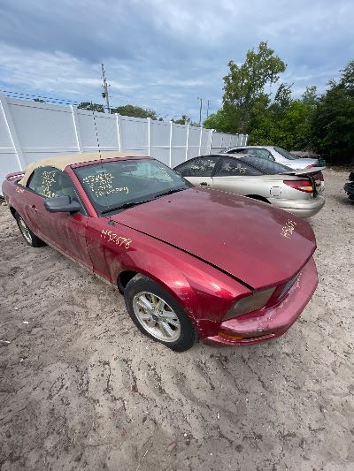 2006 Ford Mustang Location - Ford - Row 33 - Stock # H52678
