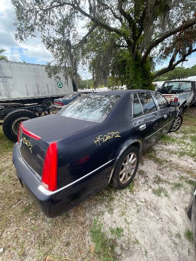2007 Cadillac DTS Location - GM - Row 33 - Stock # H52672