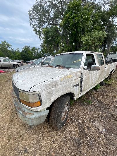 1993 Ford F-350 Location - Large Trucks & Vans - Row 26 - Stock # H52680