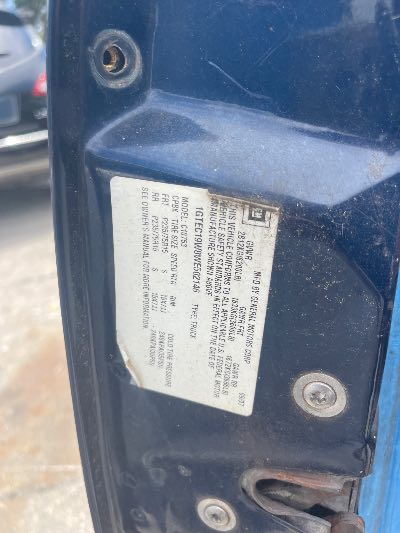 1998 GMC Sierra 1500 Location - Large Trucks & Vans - Row 49 - Stock # H52777