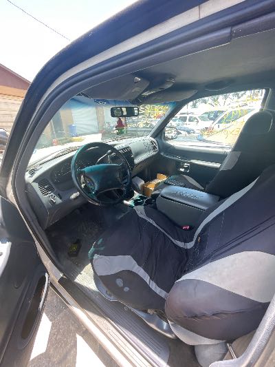 1998 Ford Explorer Location - Ford - Row 32 - Stock # H52783